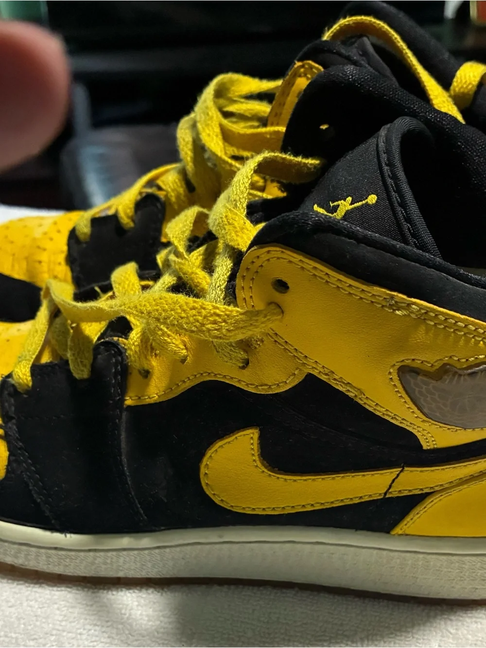 Vintage 2006 - Air Jordan 1 Retro Mid New Love size 5.5